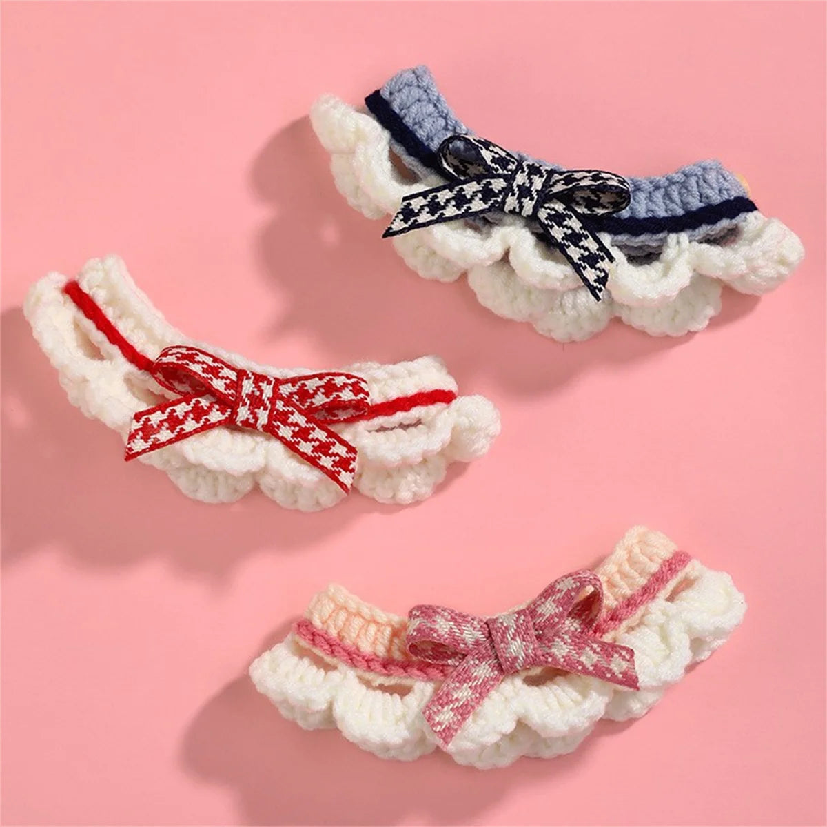 Adorable Hand Knitted Bow Collar For Cats And Dogs