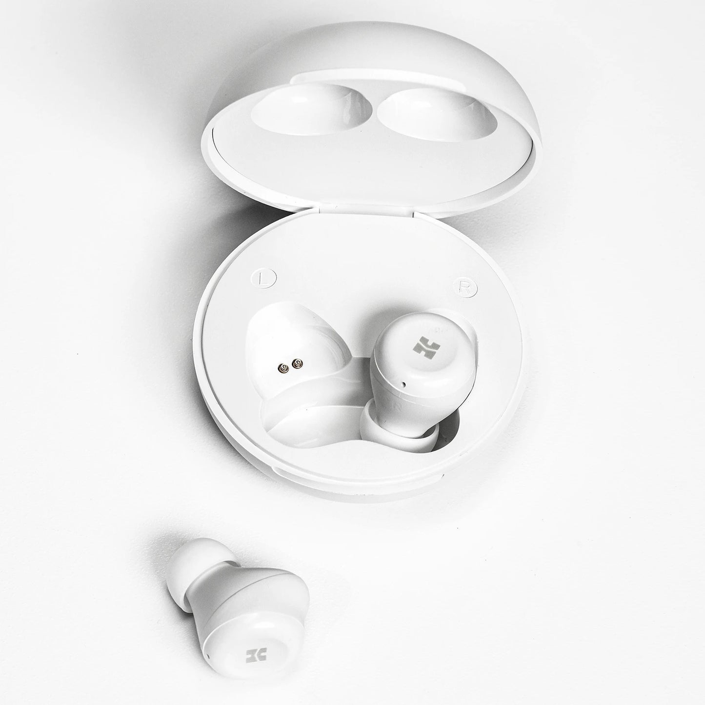HIFIMAN TWS450 True Wireless Stereo Headset with Environmental Noise Cancellation & Audiophile-grade Dynamic Driver