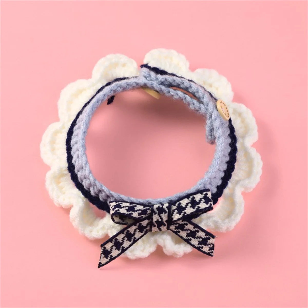 Adorable Hand Knitted Bow Collar For Cats And Dogs